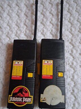 JURASSIC PARK WALKIE TALKIES-1993